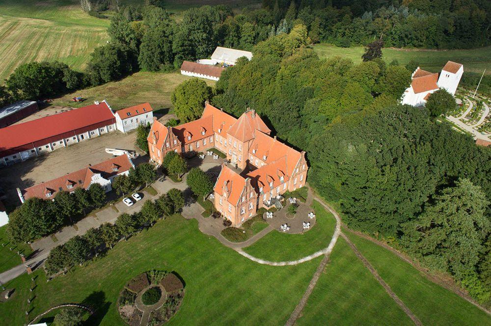 Sophiendal Manor Hotell Låsby Exteriör bild