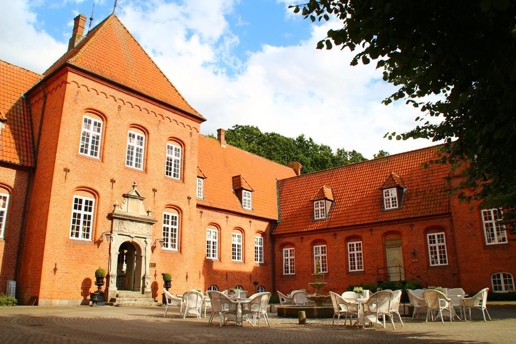 Sophiendal Manor Hotell Låsby Exteriör bild